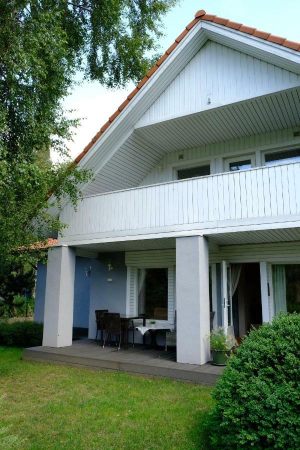 Geltondvaris Palanga Exterior foto